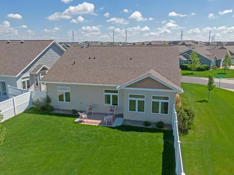 3400 Edgewood Village Loop, Bismarck, ND 58503 photo 57
