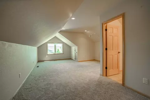 3400 Edgewood Village Loop, Bismarck, ND 58503 photo 34