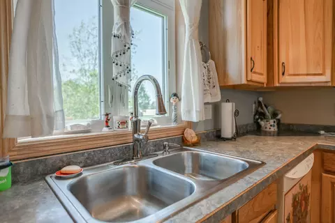 3400 Edgewood Village Loop, Bismarck, ND 58503 photo 5
