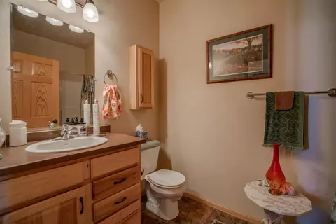 3400 Edgewood Village Loop, Bismarck, ND 58503 photo 22