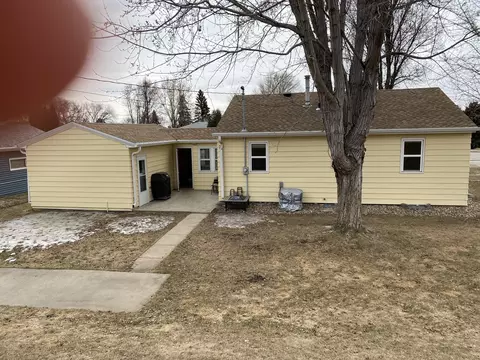 2502 B Ave E, Bismarck, ND 58501 photo 17