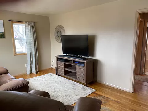 2502 B Ave E, Bismarck, ND 58501 photo 2