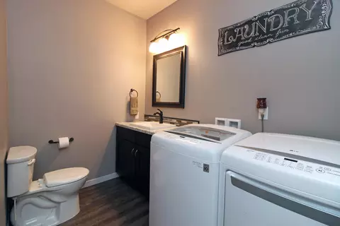 2477 Eugene Dr N, Mandan, ND 58554 photo 25