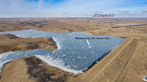 2477 Eugene Dr N, Mandan, ND 58554 photo 74