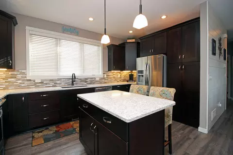 2477 Eugene Dr N, Mandan, ND 58554 photo 8