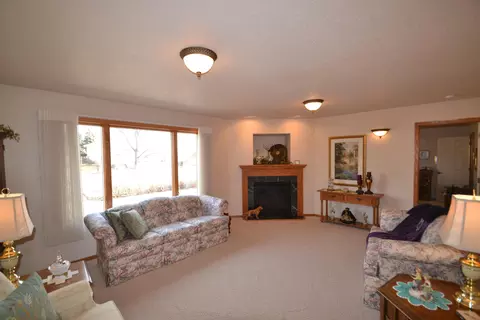 750 Interstate Ave W, Bismarck, ND 58503 photo 17