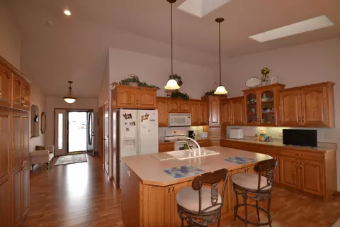 750 Interstate Ave W, Bismarck, ND 58503 photo 10