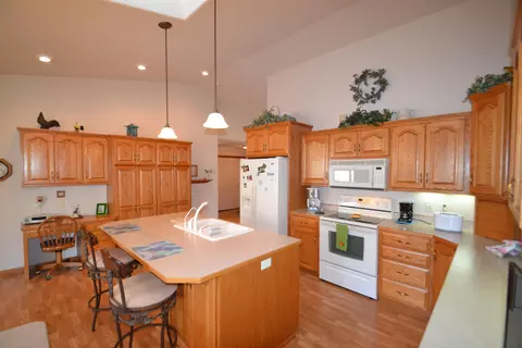 750 Interstate Ave W, Bismarck, ND 58503 photo 11