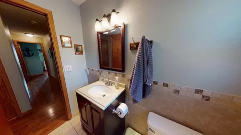 1601 Sunset Dr NW, Mandan, ND 58554 photo 21
