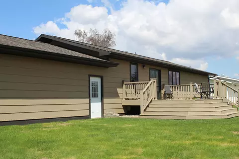 411 Mitchell Ave N, Steele, ND 58482 photo 13