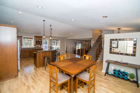 8201 Burr Oak Loop, Bismarck, ND 58501 photo 6