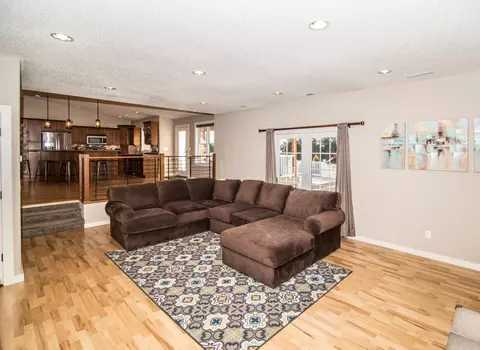 8201 Burr Oak Loop, Bismarck, ND 58501 photo 19
