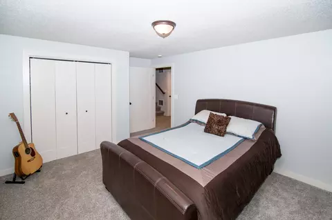 8201 Burr Oak Loop, Bismarck, ND 58501 photo 43