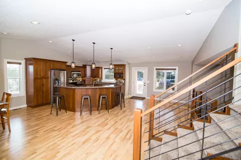 8201 Burr Oak Loop, Bismarck, ND 58501 photo 5