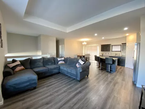4526 Normandy St, Bismarck, ND 58503 photo 3