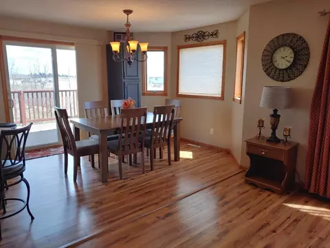 7730 Spruce Pl, Bismarck, ND 58504 photo 6