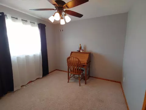7730 Spruce Pl, Bismarck, ND 58504 photo 10