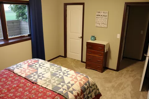 3235 James Dr N, Mandan, ND 58554 photo 35