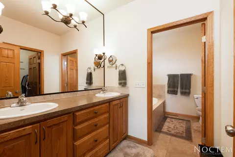 1223 Eagles View Ln, Bismarck, ND 58503 photo 17