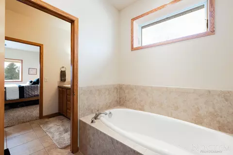 1223 Eagles View Ln, Bismarck, ND 58503 photo 18