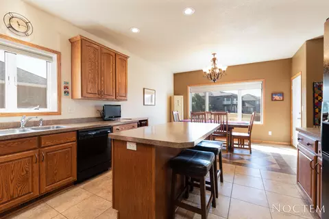 1223 Eagles View Ln, Bismarck, ND 58503 photo 10