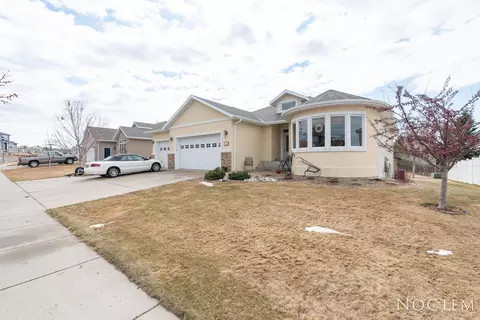 1223 Eagles View Ln, Bismarck, ND 58503 photo 42