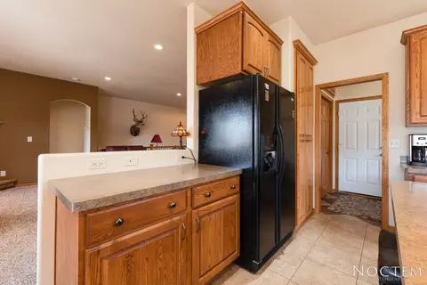 1223 Eagles View Ln, Bismarck, ND 58503 photo 9