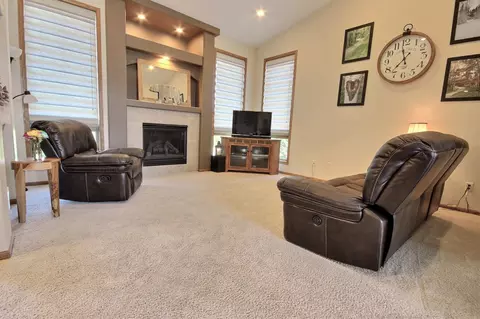 3006 Remuda Dr, Bismarck, ND 58503 photo 4