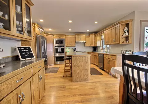 3006 Remuda Dr, Bismarck, ND 58503 photo 9