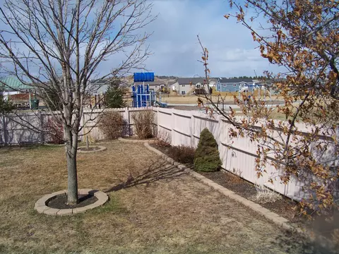 4904 Fairfax Loop, Bismarck, ND 58503 photo 37