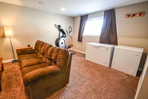 2209 La Corte Loop, Bismarck, ND 58503 photo 25