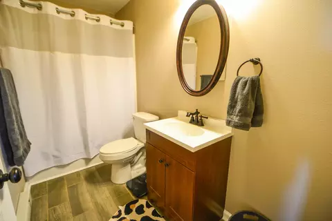 2209 La Corte Loop, Bismarck, ND 58503 photo 34