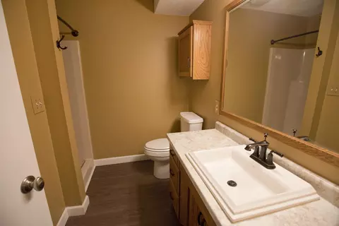 424 E Wachter Ave, Bismarck, ND 58504 photo 17