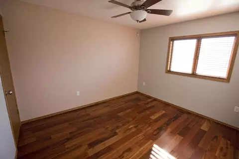 424 E Wachter Ave, Bismarck, ND 58504 photo 7