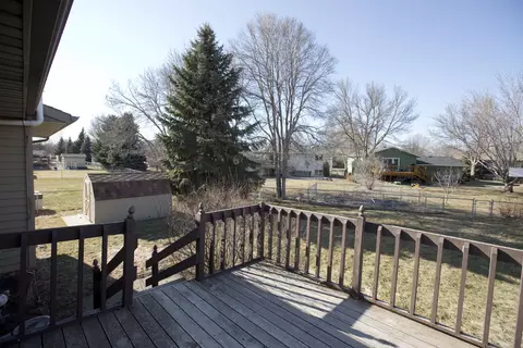 424 E Wachter Ave, Bismarck, ND 58504 photo 22