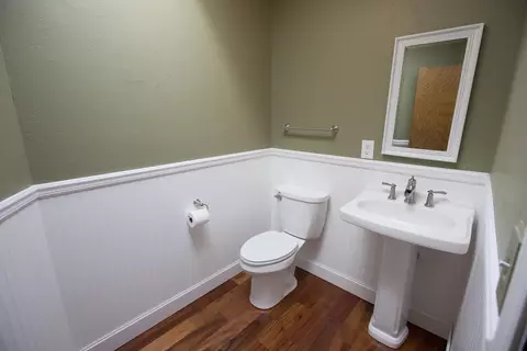 424 E Wachter Ave, Bismarck, ND 58504 photo 6