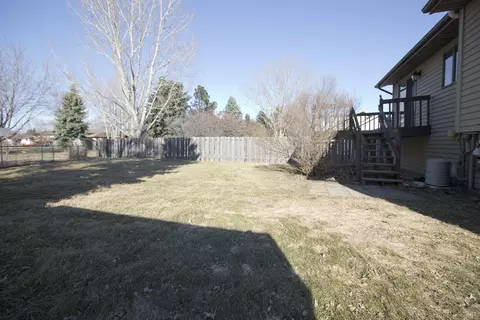 424 E Wachter Ave, Bismarck, ND 58504 photo 21