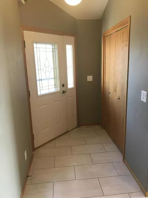 1005 Southport Loop, Bismarck, ND 58504 photo 6