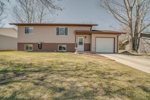 5 Stanley Dr, Lincoln, ND 58504 photo 33