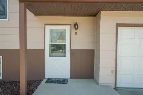 5 Stanley Dr, Lincoln, ND 58504 photo 29
