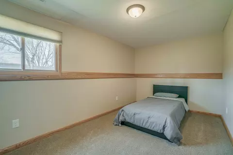 5 Stanley Dr, Lincoln, ND 58504 photo 22