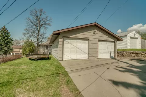 304 13th Ave NW, Mandan, ND 58554 photo 11