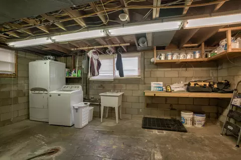 304 13th Ave NW, Mandan, ND 58554 photo 38