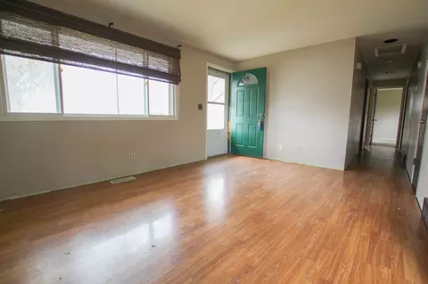 406 E Turnpike Ave, Bismarck, ND 58501 photo 13