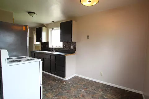 406 E Turnpike Ave, Bismarck, ND 58501 photo 6