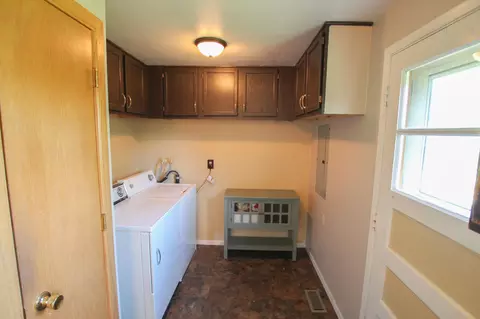 406 E Turnpike Ave, Bismarck, ND 58501 photo 12