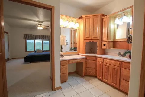 1912 Mesquite Loop, Bismarck, ND 58503 photo 22