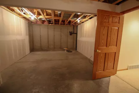 1912 Mesquite Loop, Bismarck, ND 58503 photo 43