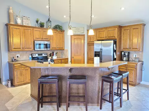3629 Daytona Dr, Bismarck, ND 58503 photo 6