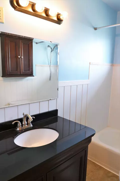 802 Tower Pl, Mandan, ND 58554 photo 10